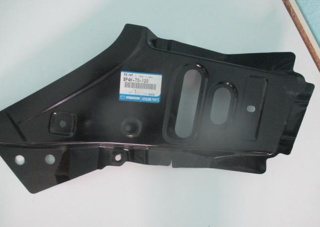 Усилитель боковой панели мазда 3 BP4K-70-120 BP4K-70-120
