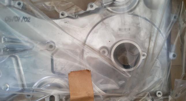 Крышка лобовая грм Mazda MPV L3 L3G610500