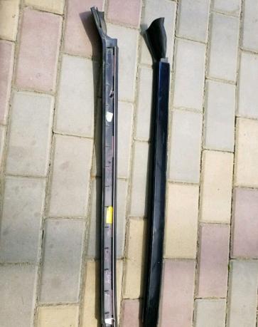 Молдинг стекла мерседес GLK 204 A 2046904462 A2046904462