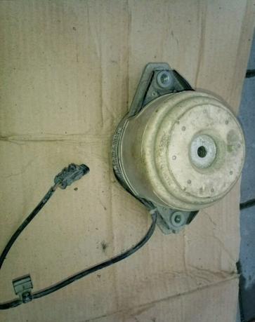 Подушка двигателя мерседес ML GL 166 A 1662405417 A 1662405417