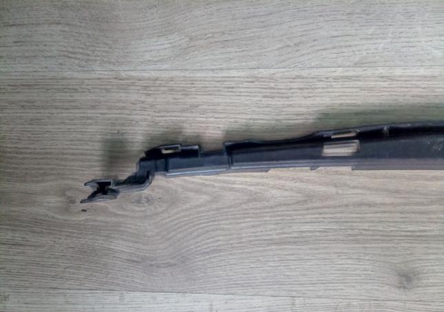 Кронштейн порога задний левый Мерседес GLA x156 A 156 698 03 14