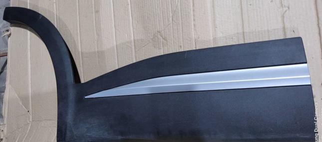 Накладка двери задней правой Chery Tiggo 7 609000993AA