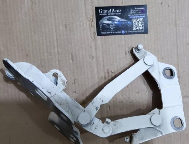 Петля капота Mercedes X166 A1668800028