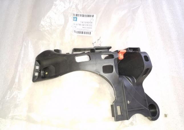 Крeпление бампера Opel Astra 13 143 106 LH 13143106