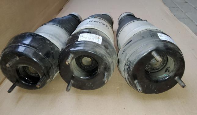 Пневмобалон Mercedes W166 GL 166 A1663204566