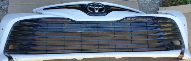 Бампер передний Toyota Camry V70 2017 5211906E50