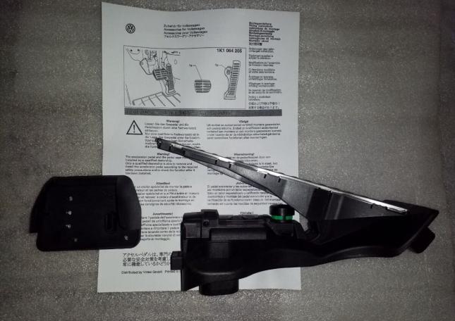 Педаль газа Volkswagen Jetta 6PV 008 600-11 6PV 008 600-11