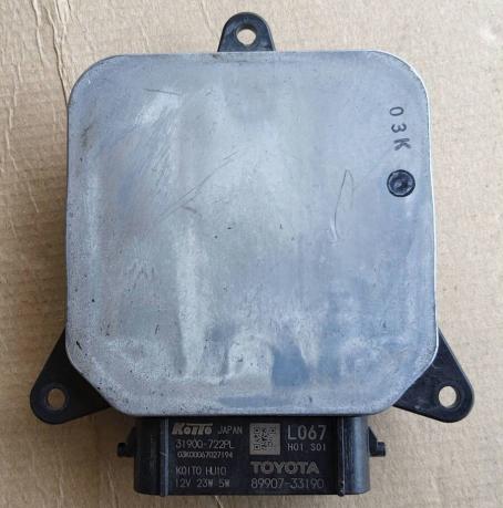 Блок управления LED Toyota Camry V70 31900722PL