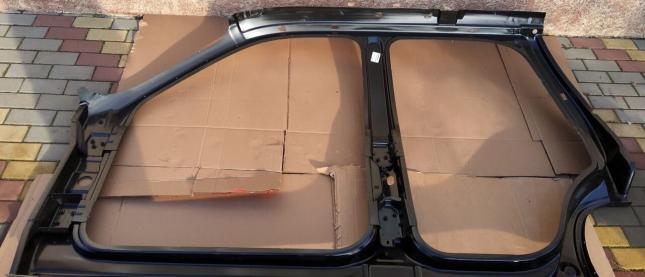 Стойка кузова правая Chevrolet Tahoe 15934445 15934445