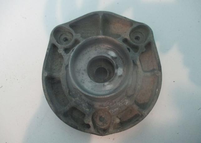 Опора Mercedes GLK A 2043230120 A 2043230120