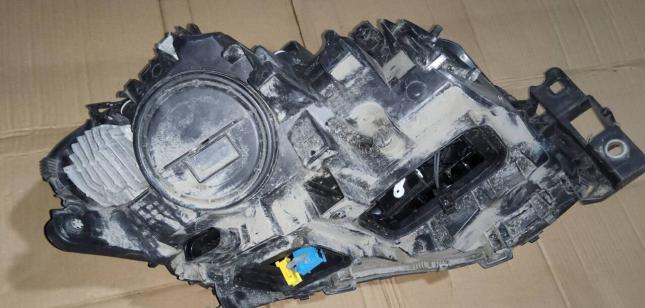 Блок фара левая Mercedes X166 GL/GLS A1669064503