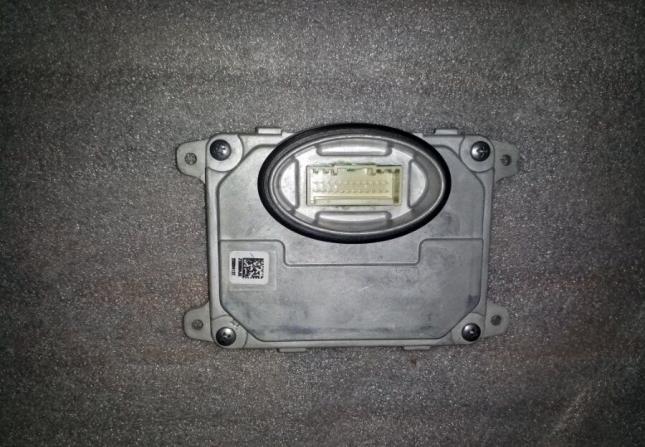 Блок ксенона передний нижний Hyundai Elantra 6 921012F2700