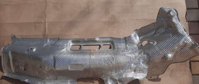 Панель изоляционная выхлопной системы Mercedes A1676801805