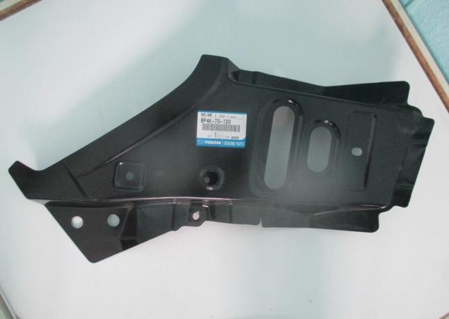 Усилитель боковой панели мазда 3 BP4K-70-120 BP4K-70-120