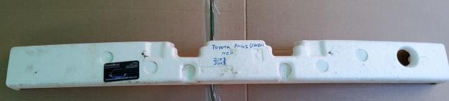 Абсорбер передний Toyota Prius 5261147030