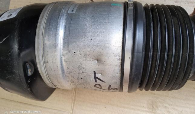 Амортизатор передний Mercedes W166 GL166 X166 A1663204566