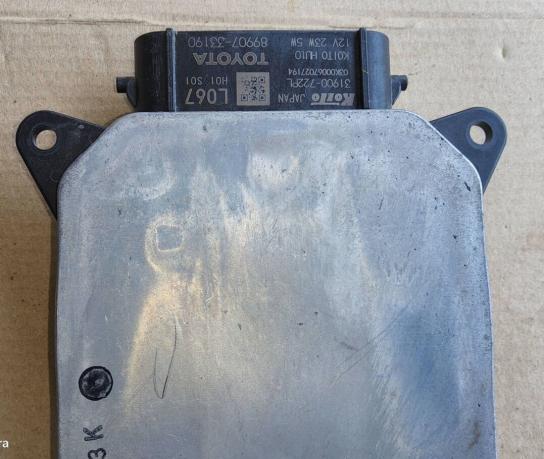 Блок управления LED Toyota Camry V70 31900722PL