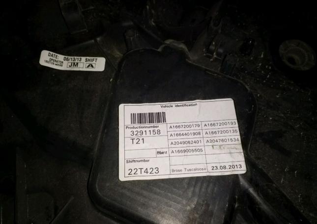 Стеклоподъёмник передний мерседес 166 А 1667200179 A 1667200179