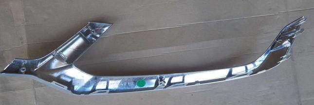 Накладка фары правой Geely Coolray 6600012332