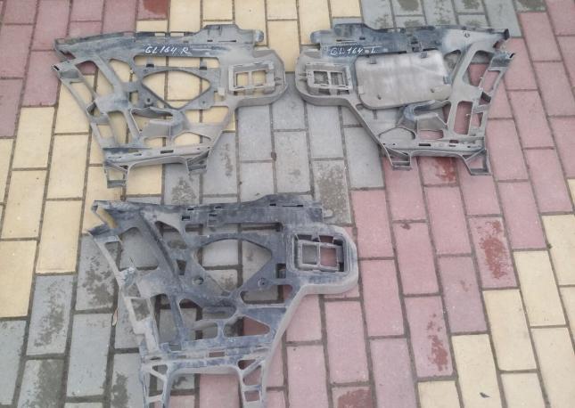 Кронштейн бампера задний GL 164 
