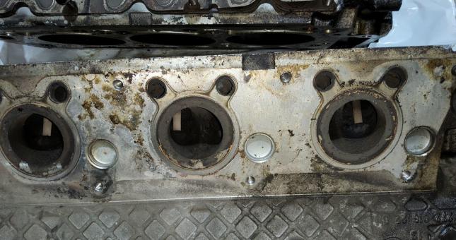 Головка двигателя Mercedes М272 А27 А27