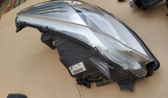 Блок Фара лев Ford Kuga 2 CV44-13W030-AE CV44-13W030-AE