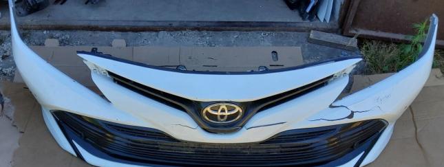 Бампер передний Toyota Camry V70 2017 5211906E50
