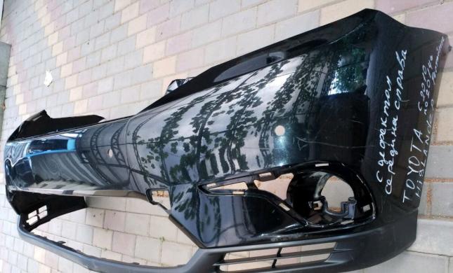 Бампер передний Toyota Highlander 52219-48540 52119-48540