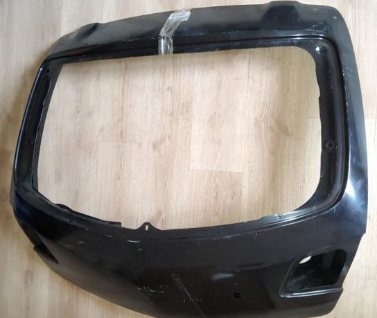 Крышка багажника Mazda 3 BK5 BPYM6202XD
