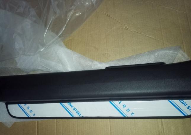 Накладка порога Opel Antara 96811893 левая 96811893