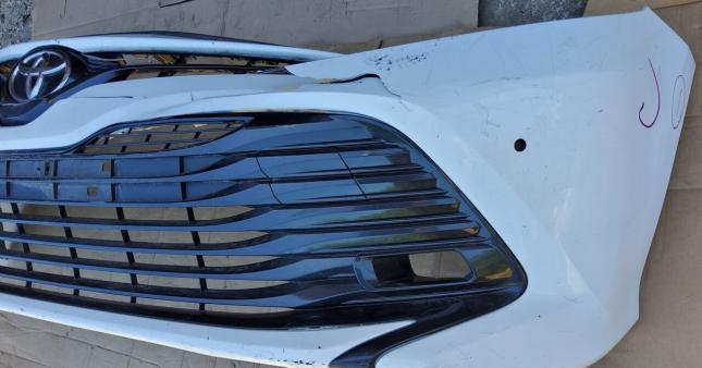 Бампер передний Toyota Camry V70 2017 5211906E50