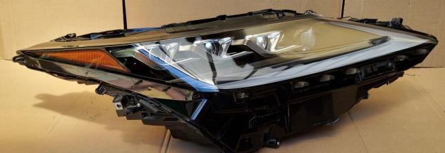 Фара Lexus nx 300 оригинал 8114548600