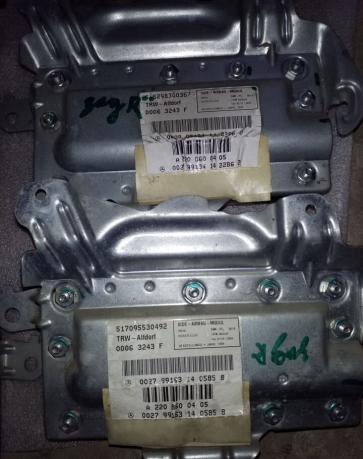 Подушка SRS дверей мерседес S 220 A2208600405