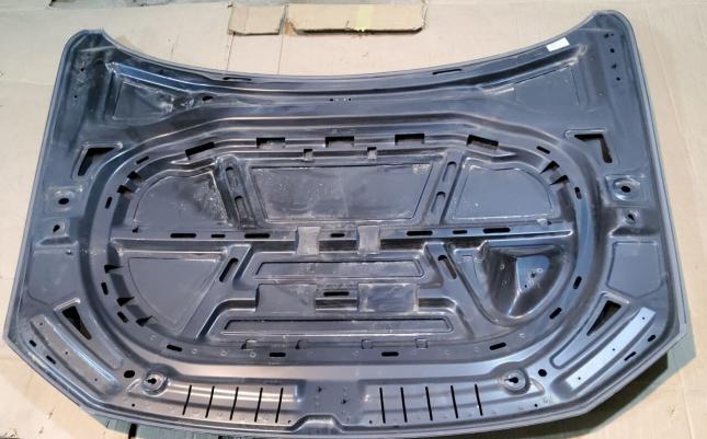 Капот Volkswagen Passat B8 3G0823031C
