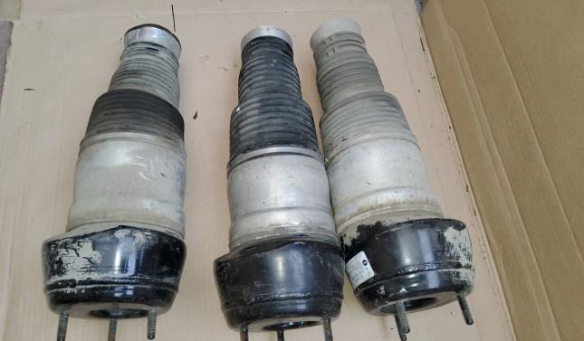 Пневмобаллон Mercedes W166 A1663204666 A1663204666