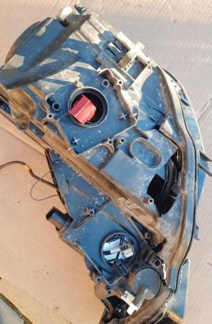 Фара правая Audi A3 8v ксенон 8V0941006 8V0941006