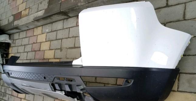 Бампер задний Land Rover BJ32-17926 BJ32-17926