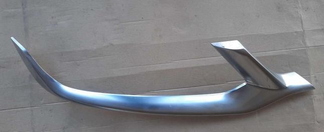 Накладка фары правой Geely Coolray 6600012332