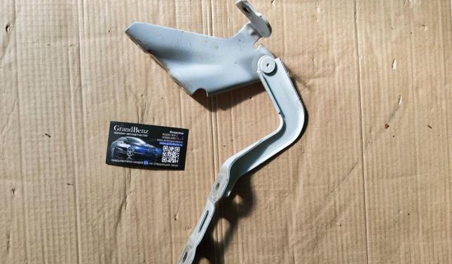 Петля капота LADA Vesta 8450008286