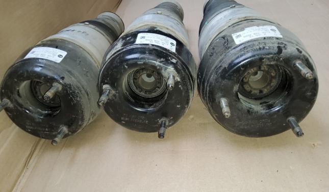 Пневмобаллон Mercedes W166 A1663204666 A1663204666