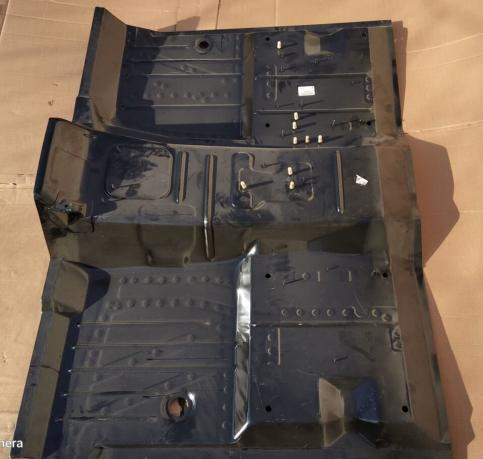 Панель пола кузова GM 20989092 20989092
