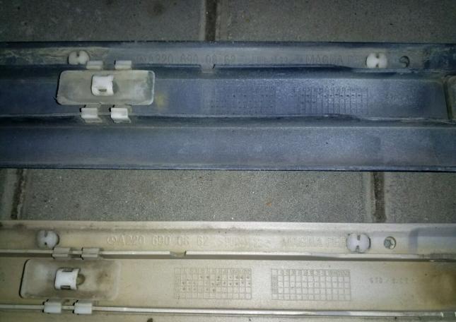 Накладка задн двери мерседес S 220 A 2206900862 RH A 2206900862