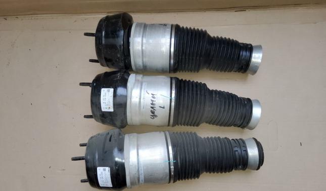 Пневмобалон Mercedes W166 GL 166 A1663204566