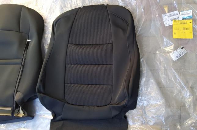 Чехол спинки сиденья правый mazda CX5 KAOH8813102