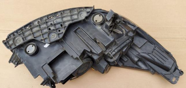 Блок Фара лев Ford Kuga 2 CV44-13W030-AE CV44-13W030-AE
