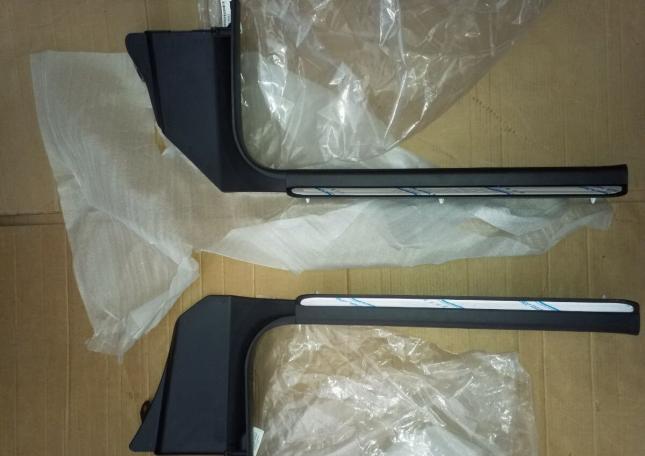 Накладка порога Opel Antara 96811893 левая 96811893