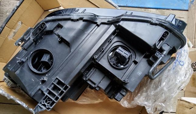 Фара Volkswagen Tiguan 2 full led 5NB 941 082 A 5NB941082A