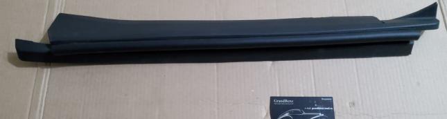 Накладка крыла внутренняя Toyota 53825-06090 53825-06090