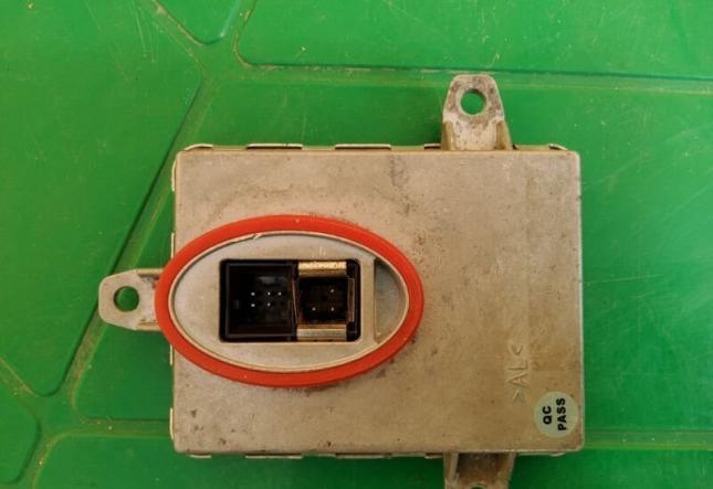 Блок ксенона Bmw E90 X3 1 307 329 63 01 130732926301