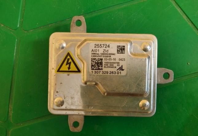 Блок ксенона Bmw E90 X3 1 307 329 63 01 130732926301